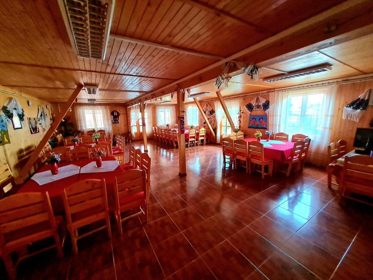 Pensiunea Sanziana Hotel Oradea Ngoại thất bức ảnh