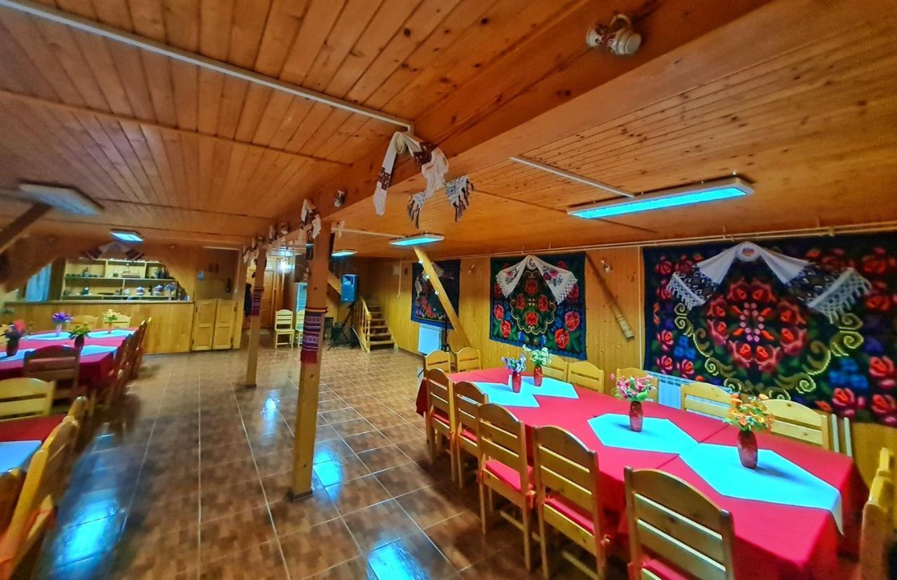 Pensiunea Sanziana Hotel Oradea Ngoại thất bức ảnh