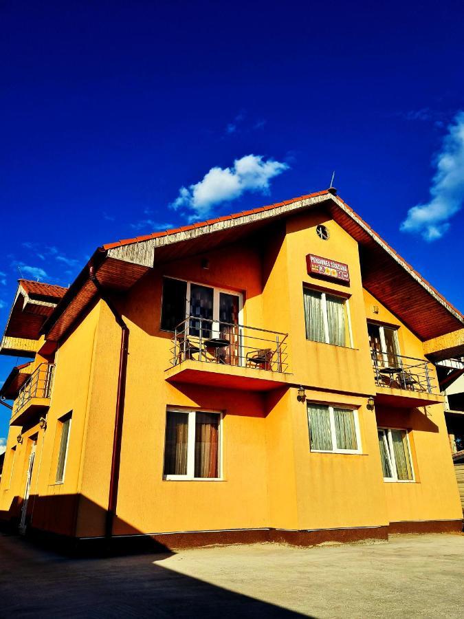 Pensiunea Sanziana Hotel Oradea Ngoại thất bức ảnh